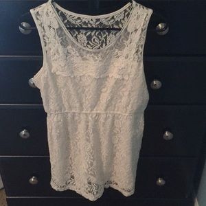 Maternity lace tank top